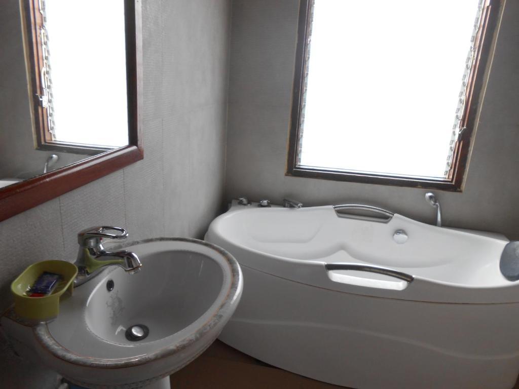 Thida pensión Luang Prabang Habitación foto